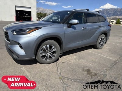 2022 Toyota Highlander XLE