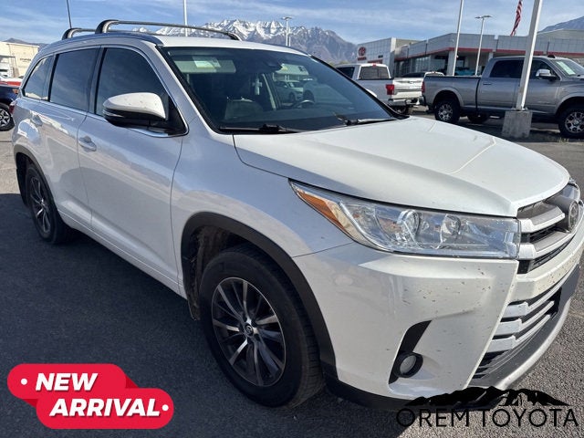 2018 Toyota HIGHLANDER XLE