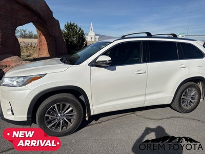 2018 Toyota HIGHLANDER XLE