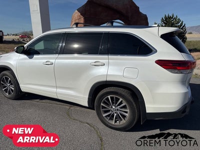 2018 Toyota HIGHLANDER XLE