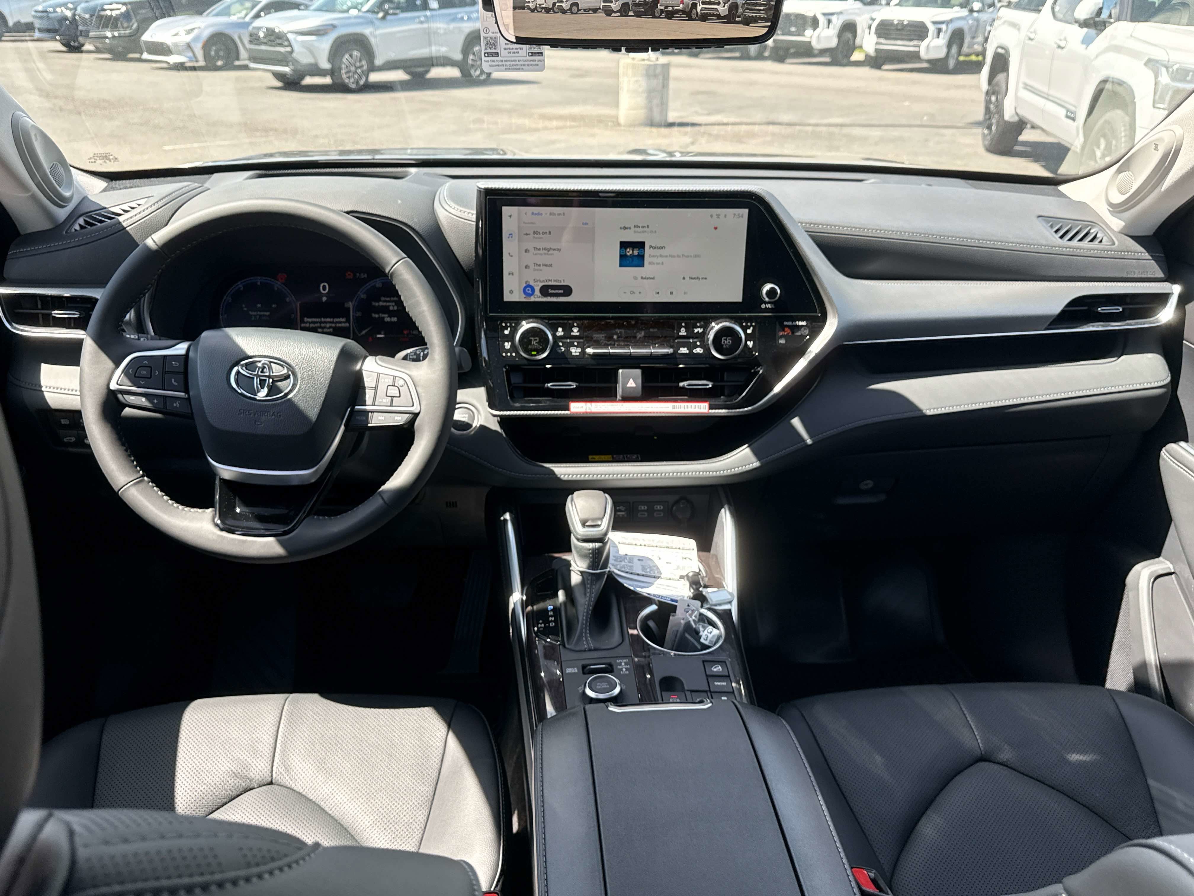 2026 Toyota Highlander Platinum