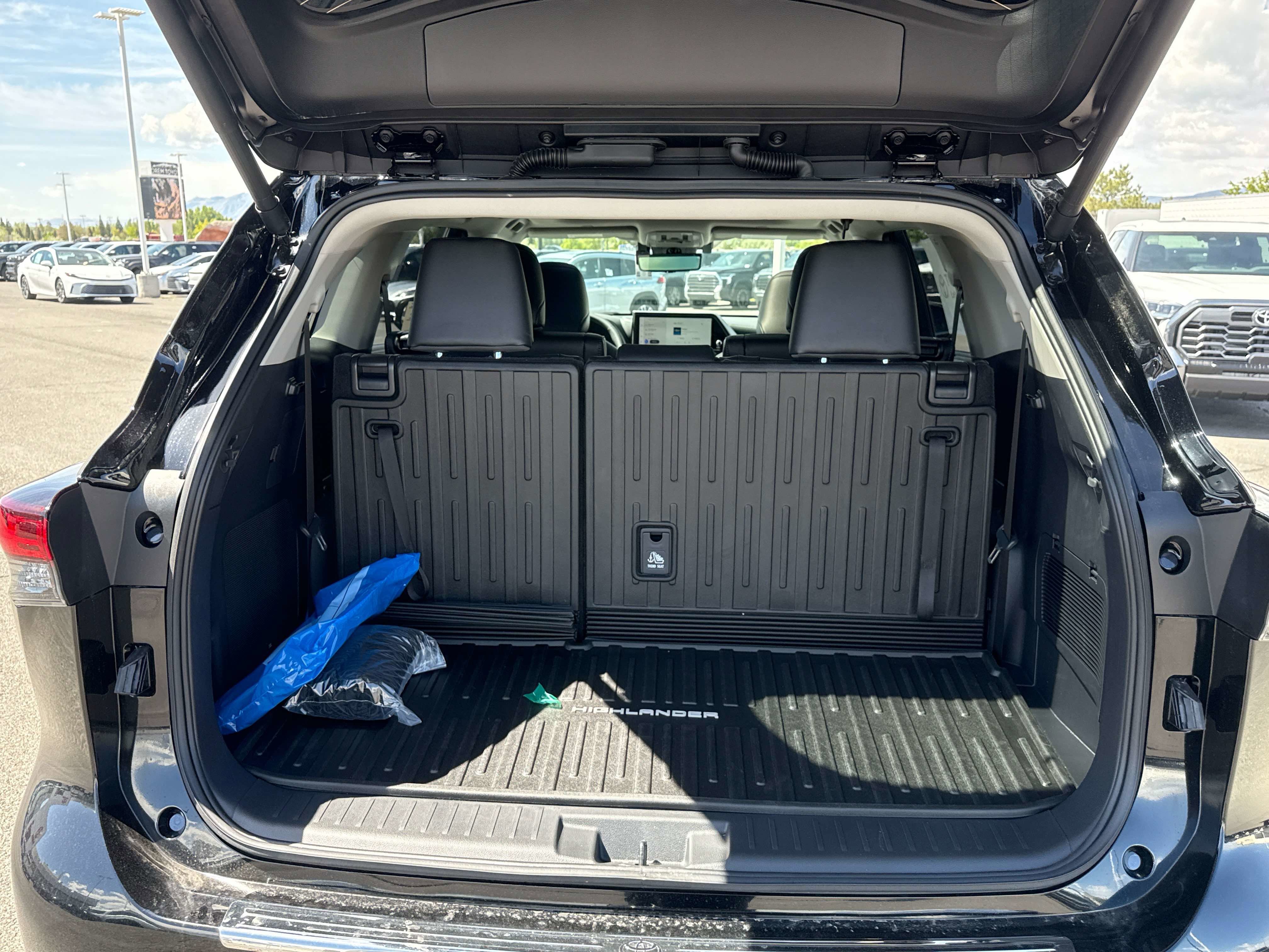 2026 Toyota Highlander Platinum