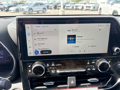 2026 Toyota Highlander Platinum