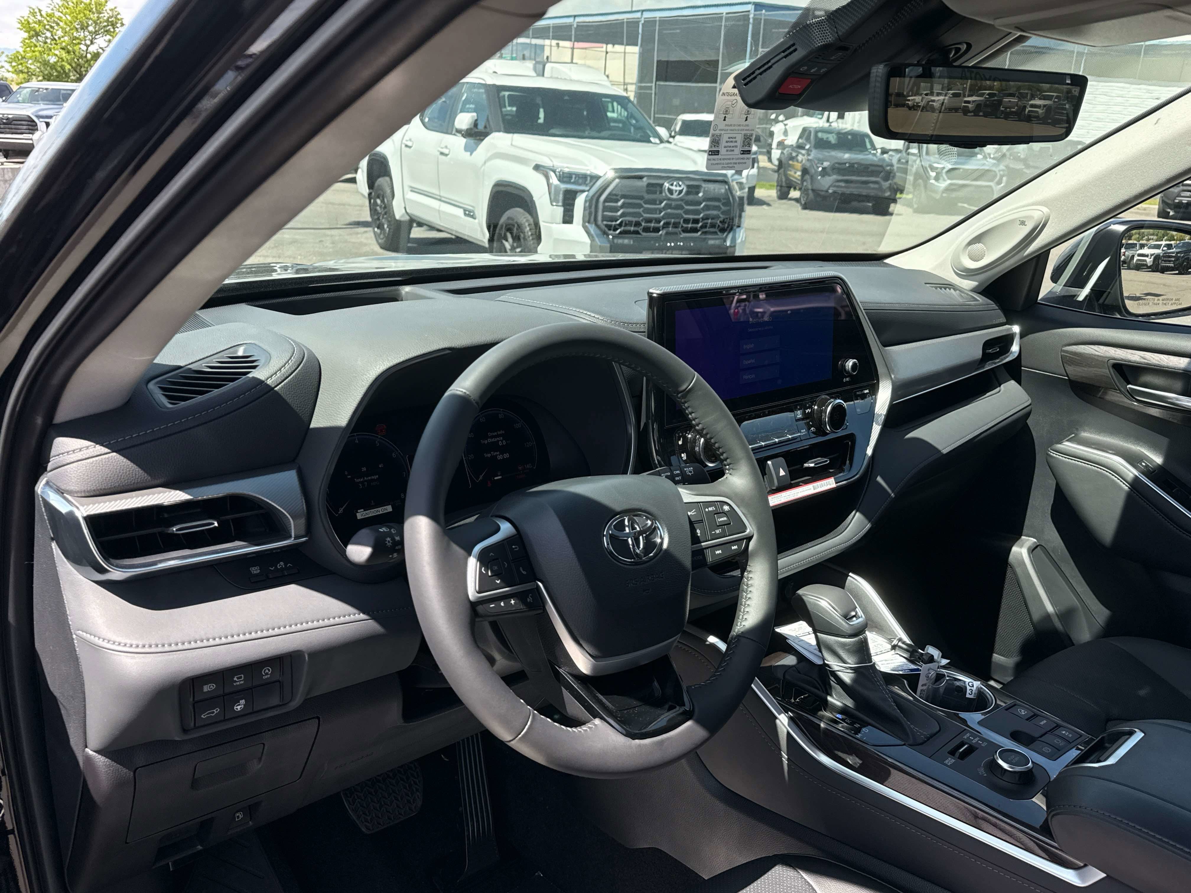 2026 Toyota Highlander Platinum