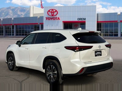 2023 Toyota HIGHLANDER XLE