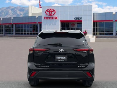 2024 Toyota HIGHLANDER XLE