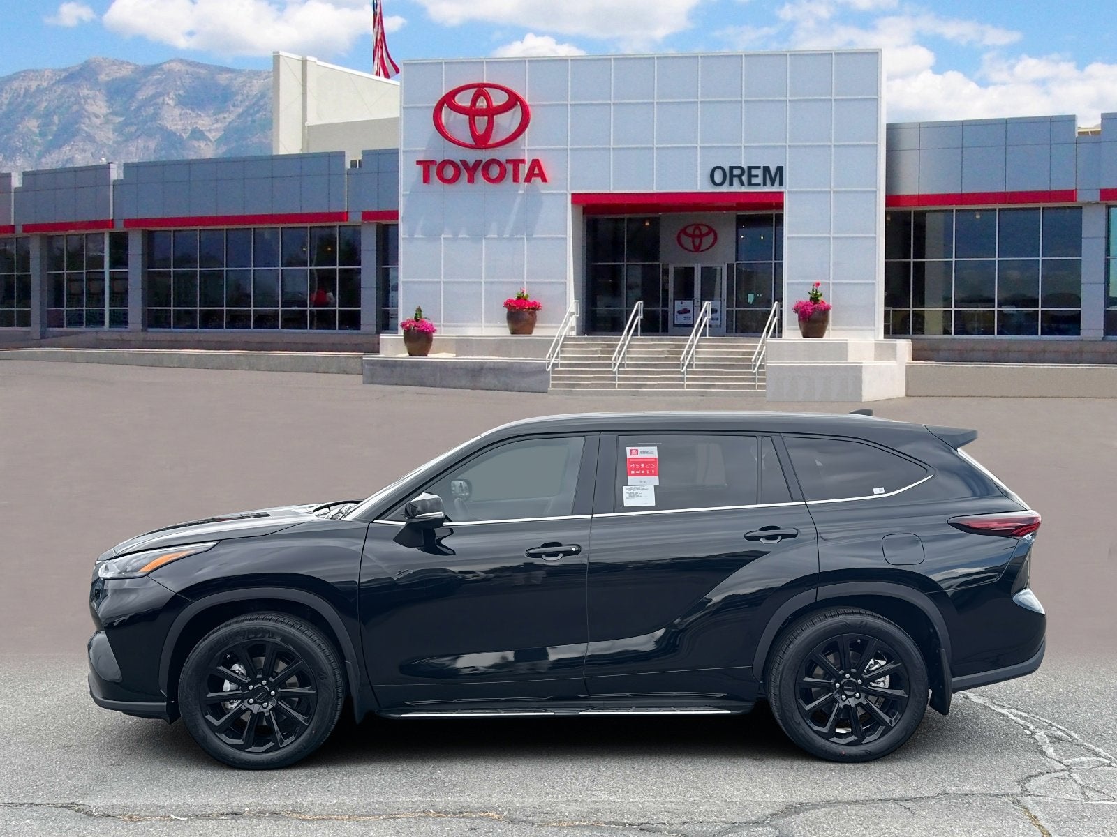 2026 Toyota HIGHLANDER XLE