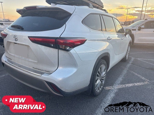 2023 Toyota HIGHLANDER Platinum