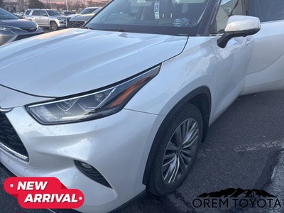 2023 Toyota HIGHLANDER Platinum