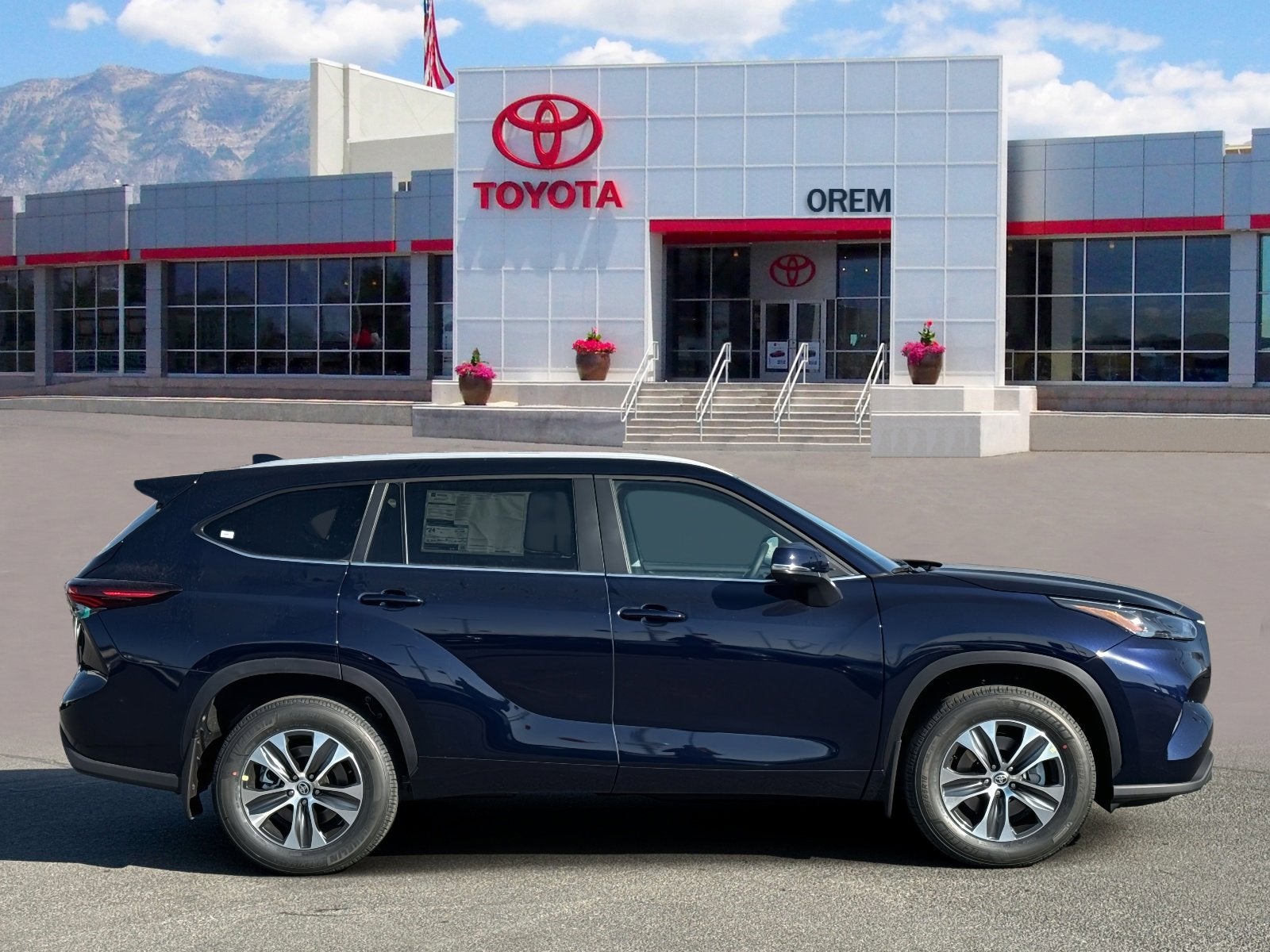 2026 Toyota Highlander XLE