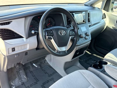 2015 Toyota SIENNA LE 3.5L LE