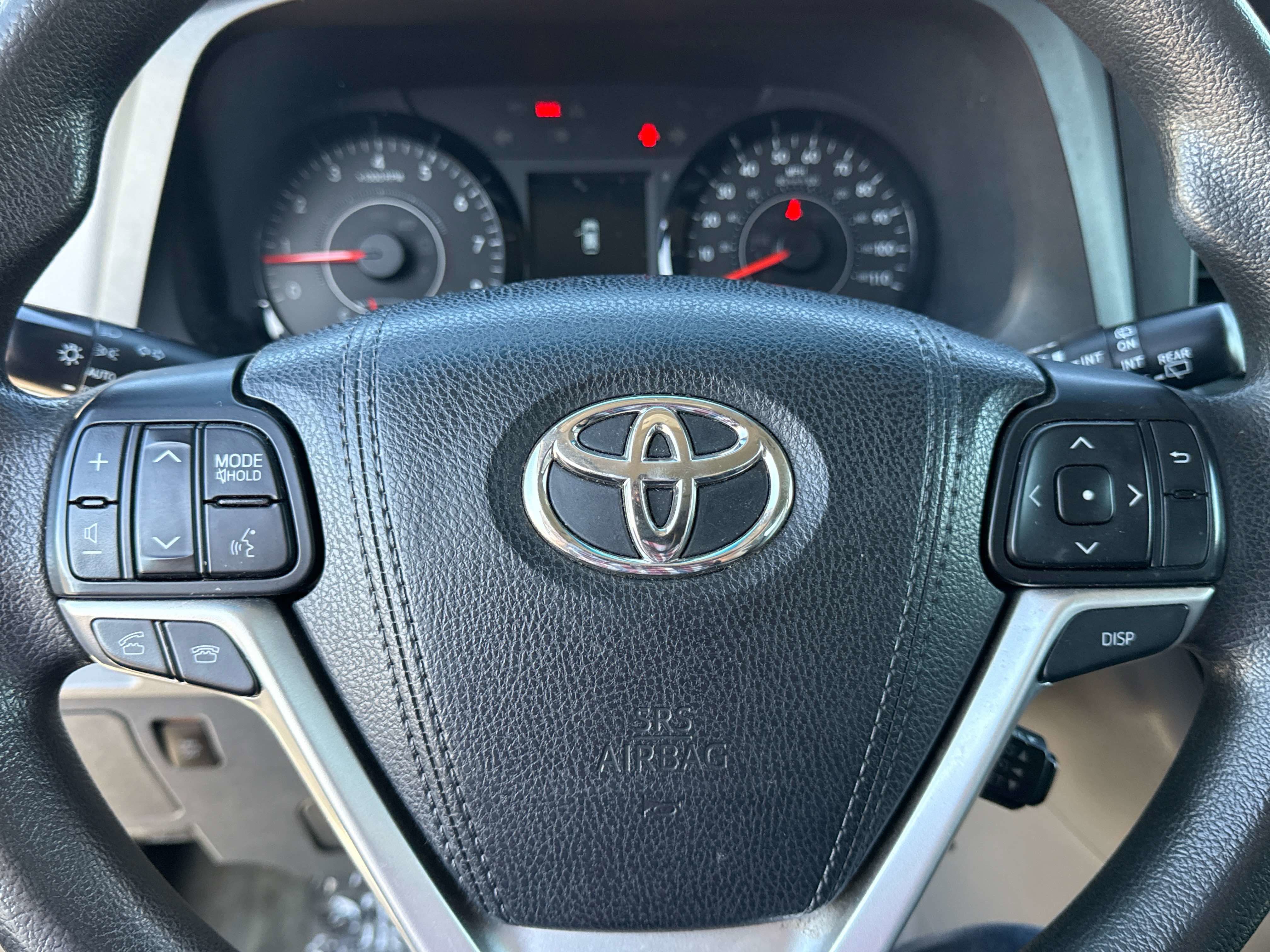 2015 Toyota SIENNA LE 3.5L LE