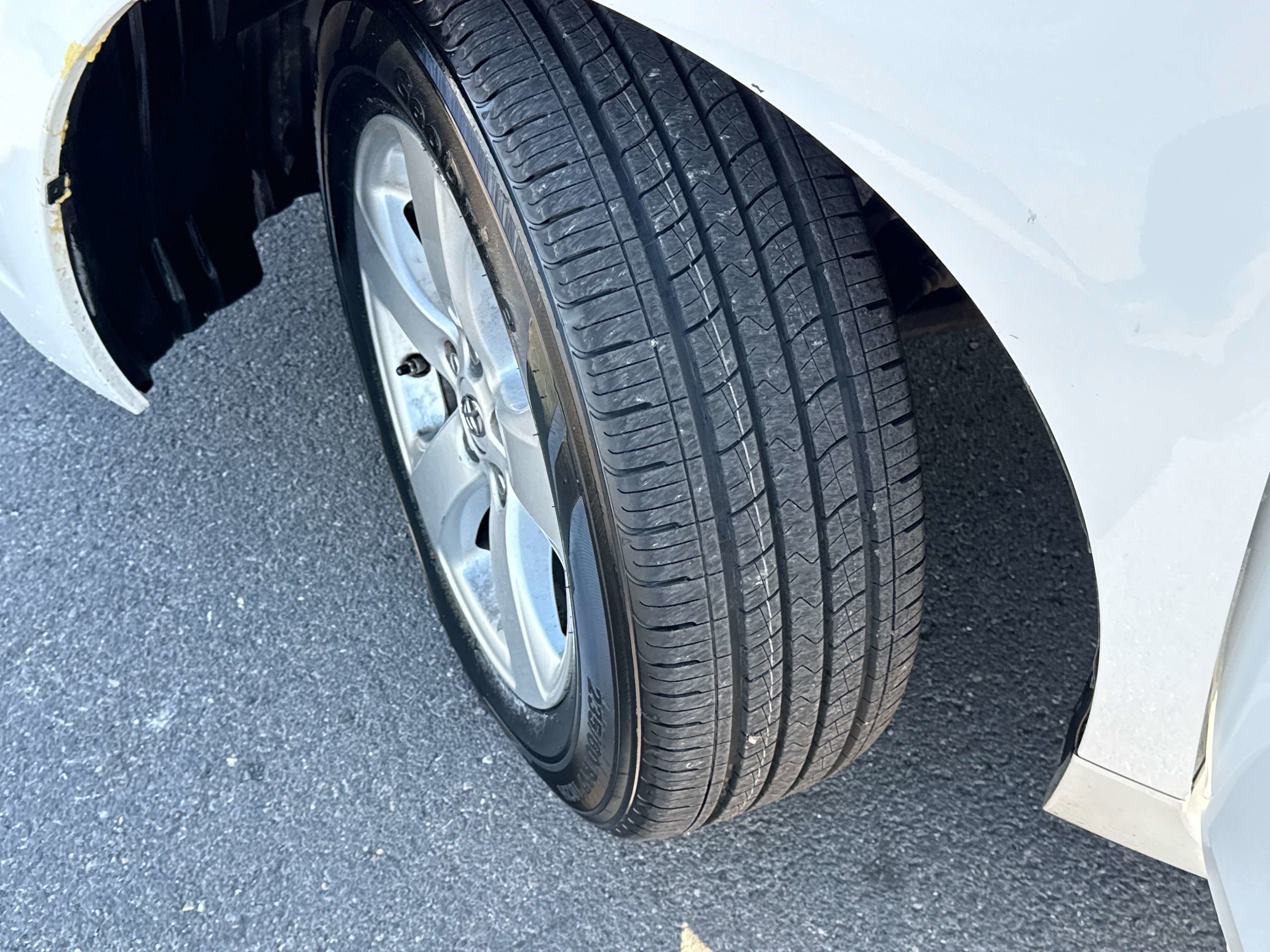 2015 Toyota SIENNA LE 3.5L LE
