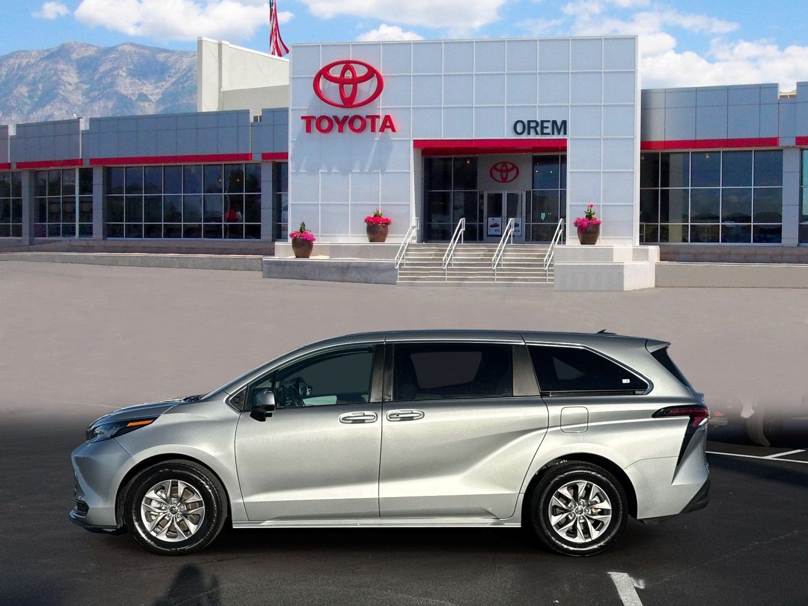 2025 Toyota Sienna LE
