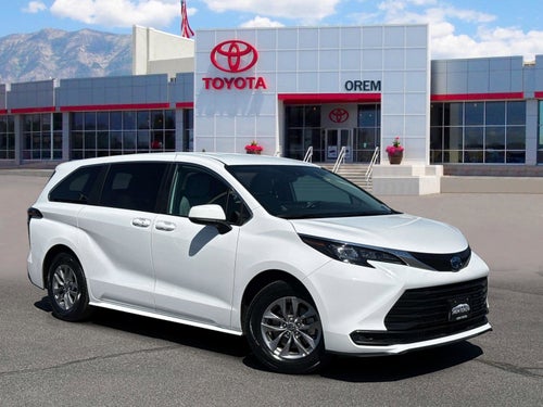 2025 Toyota SIENNA LE LE