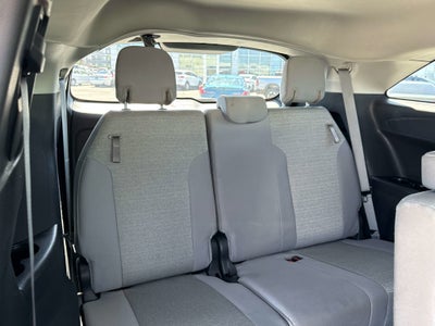 2025 Toyota SIENNA LE LE