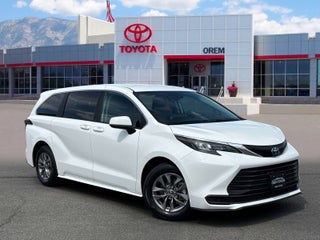 2024 Toyota SIENNA LE AWD LE