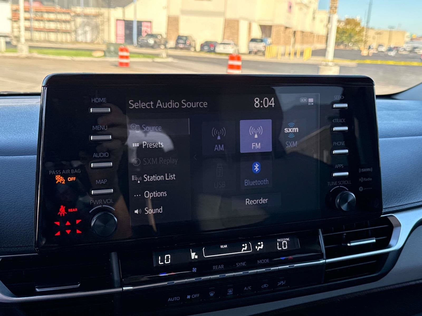 2024 Toyota Sienna LE
