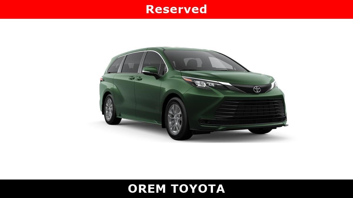 2026 Toyota Sienna LE