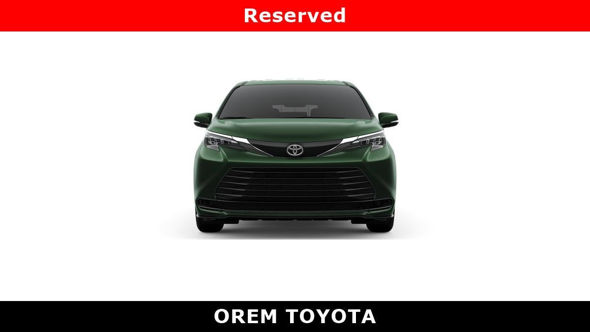 2026 Toyota Sienna LE