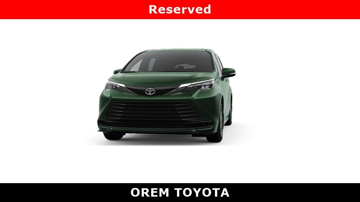 2026 Toyota Sienna LE