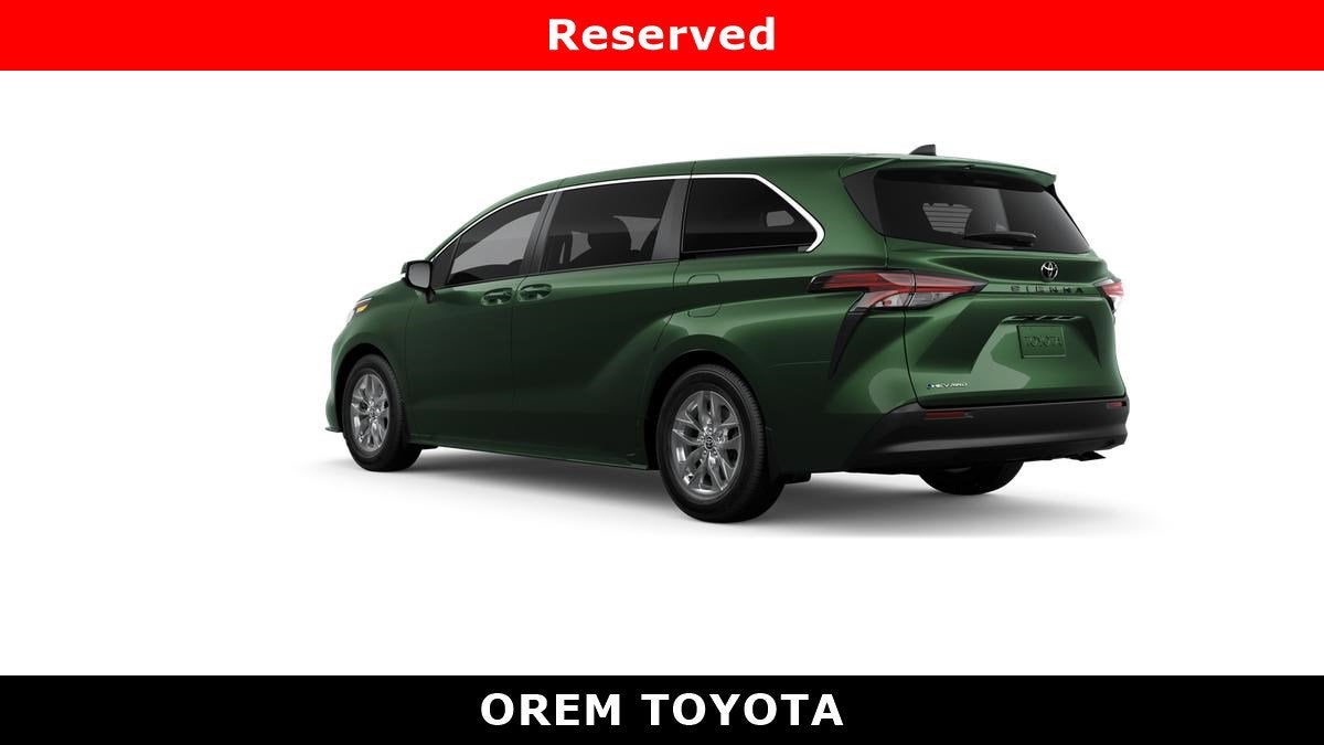 2026 Toyota Sienna LE