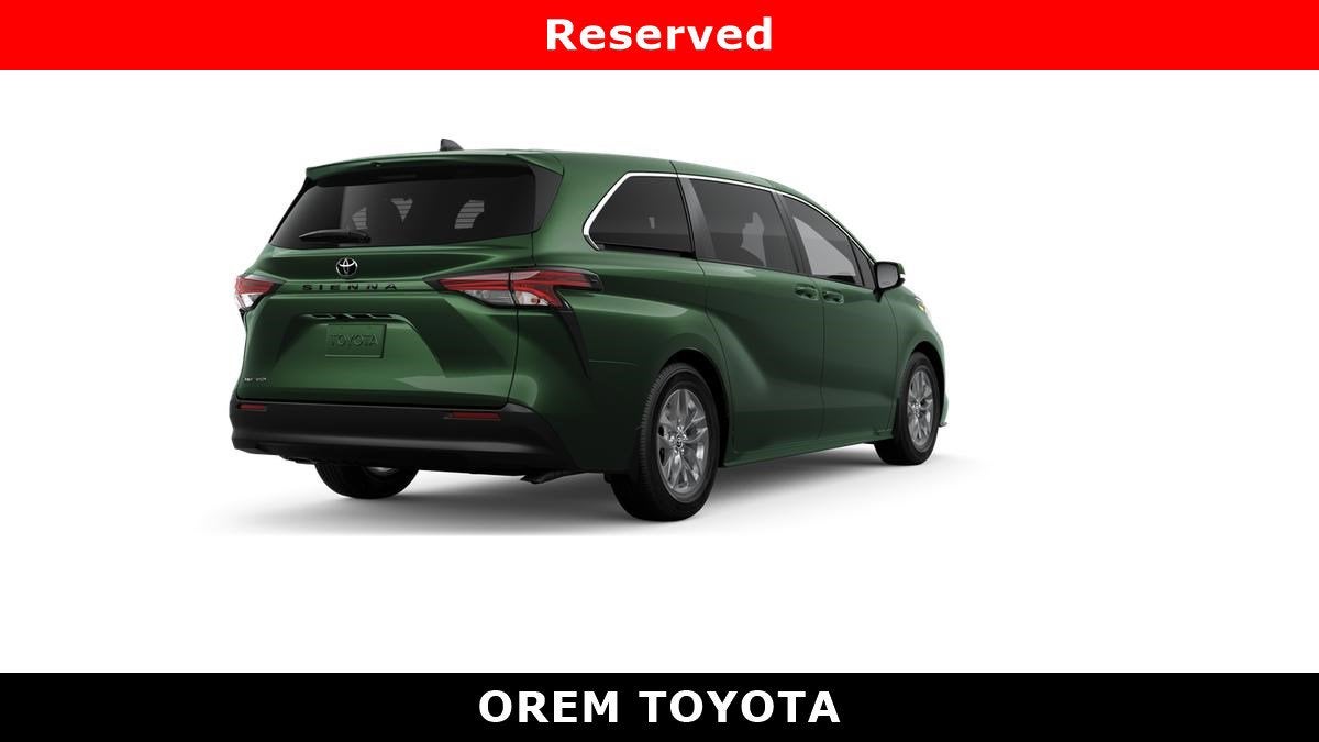 2026 Toyota Sienna LE