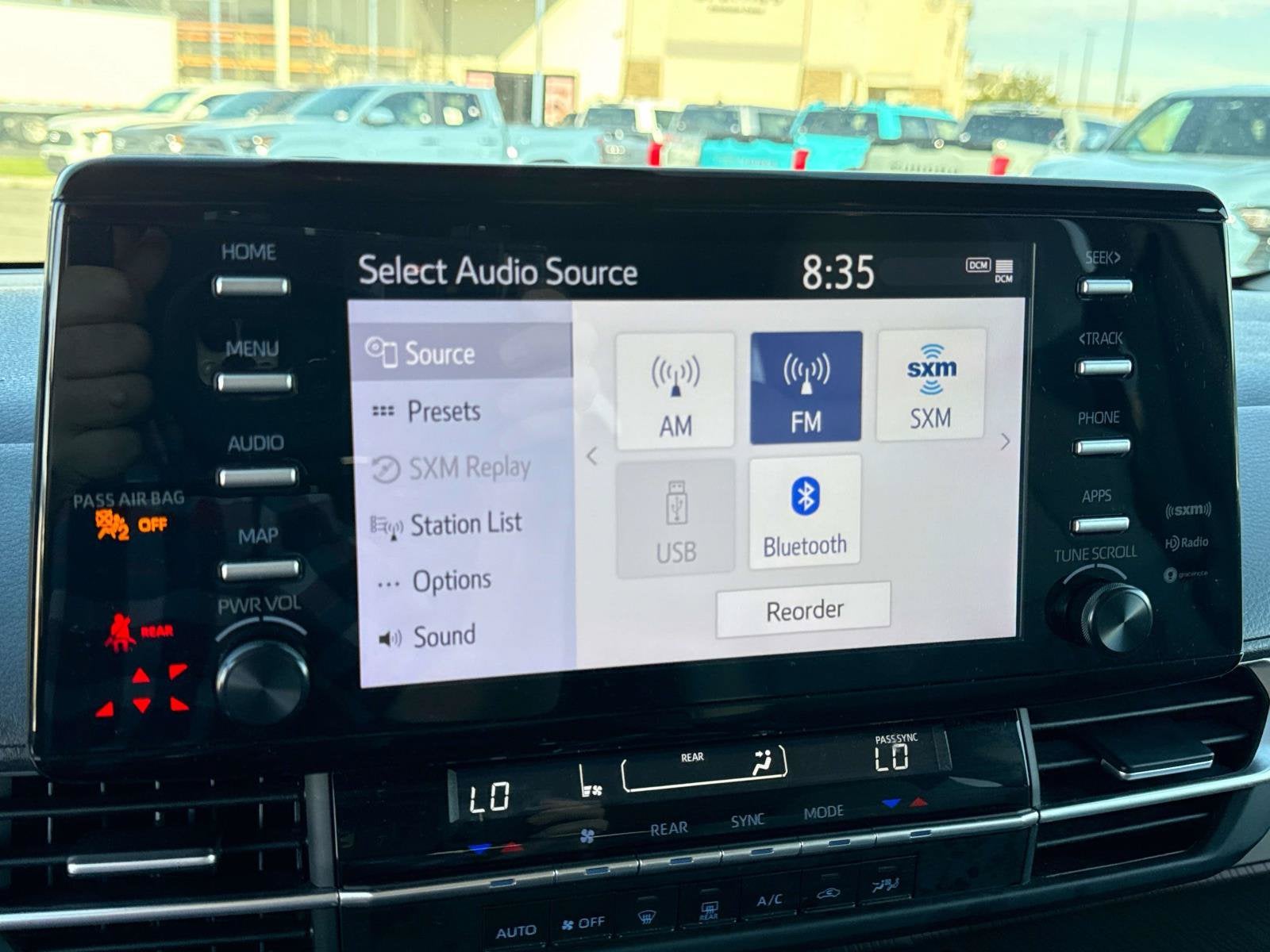 2024 Toyota Sienna LE
