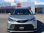 2022 Toyota Sienna LE