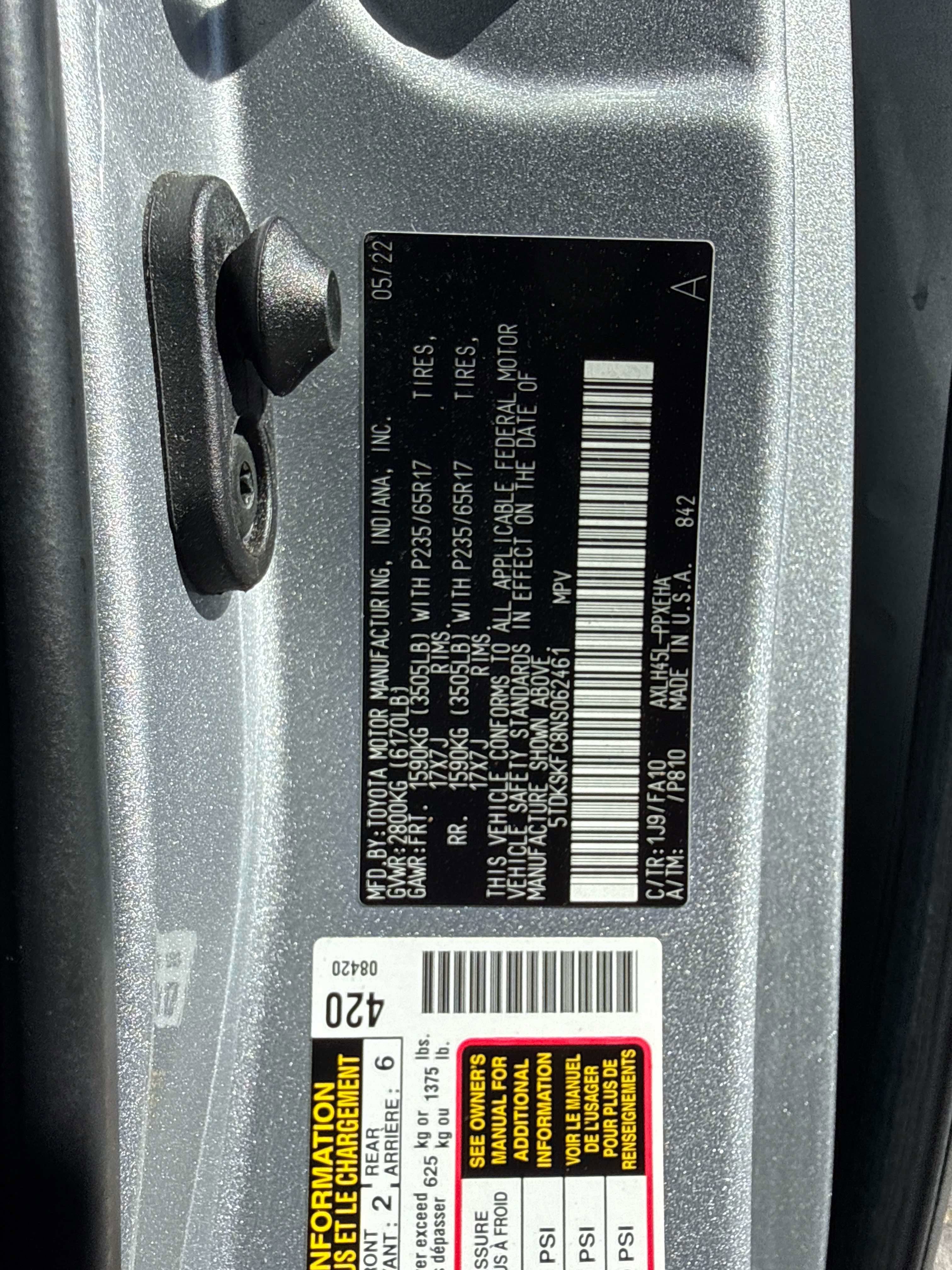 2022 Toyota Sienna LE