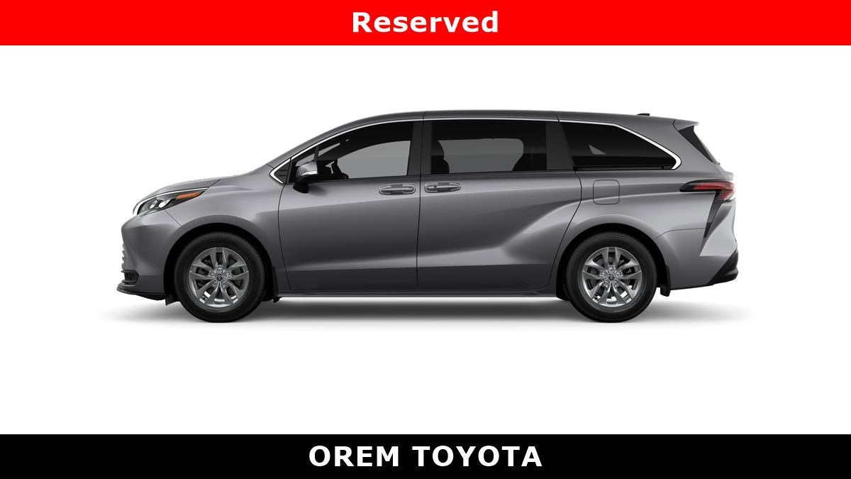 2026 Toyota Sienna LE