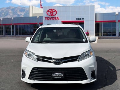 2020 Toyota SIENNA LE 3.5L LE