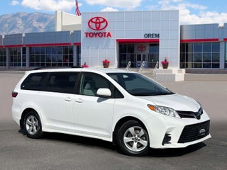 2020 Toyota SIENNA LE 3.5L LE