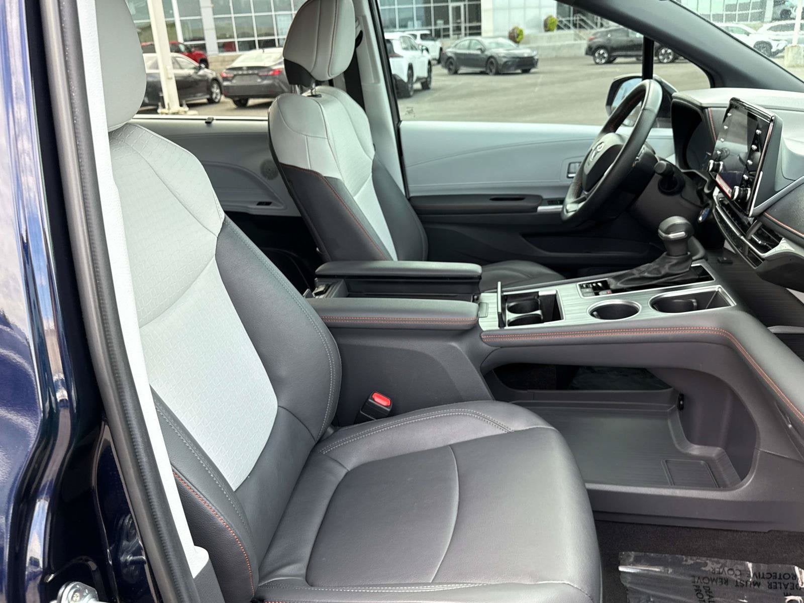 2024 Toyota Sienna XSE