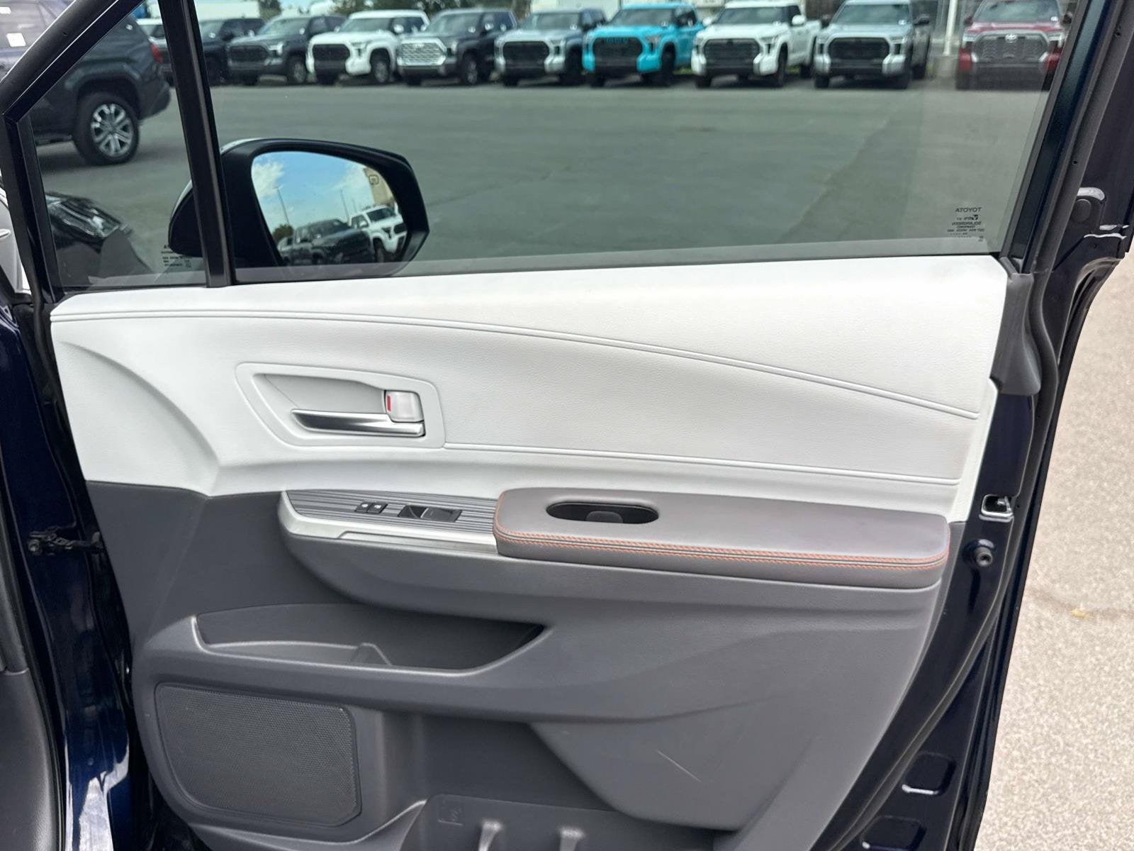 2024 Toyota Sienna XSE