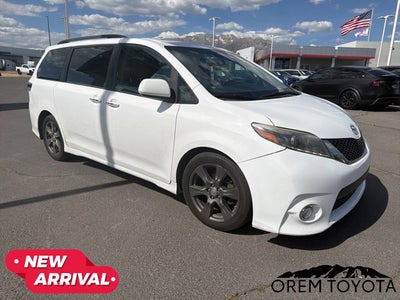 2017 Toyota Sienna SE Premium
