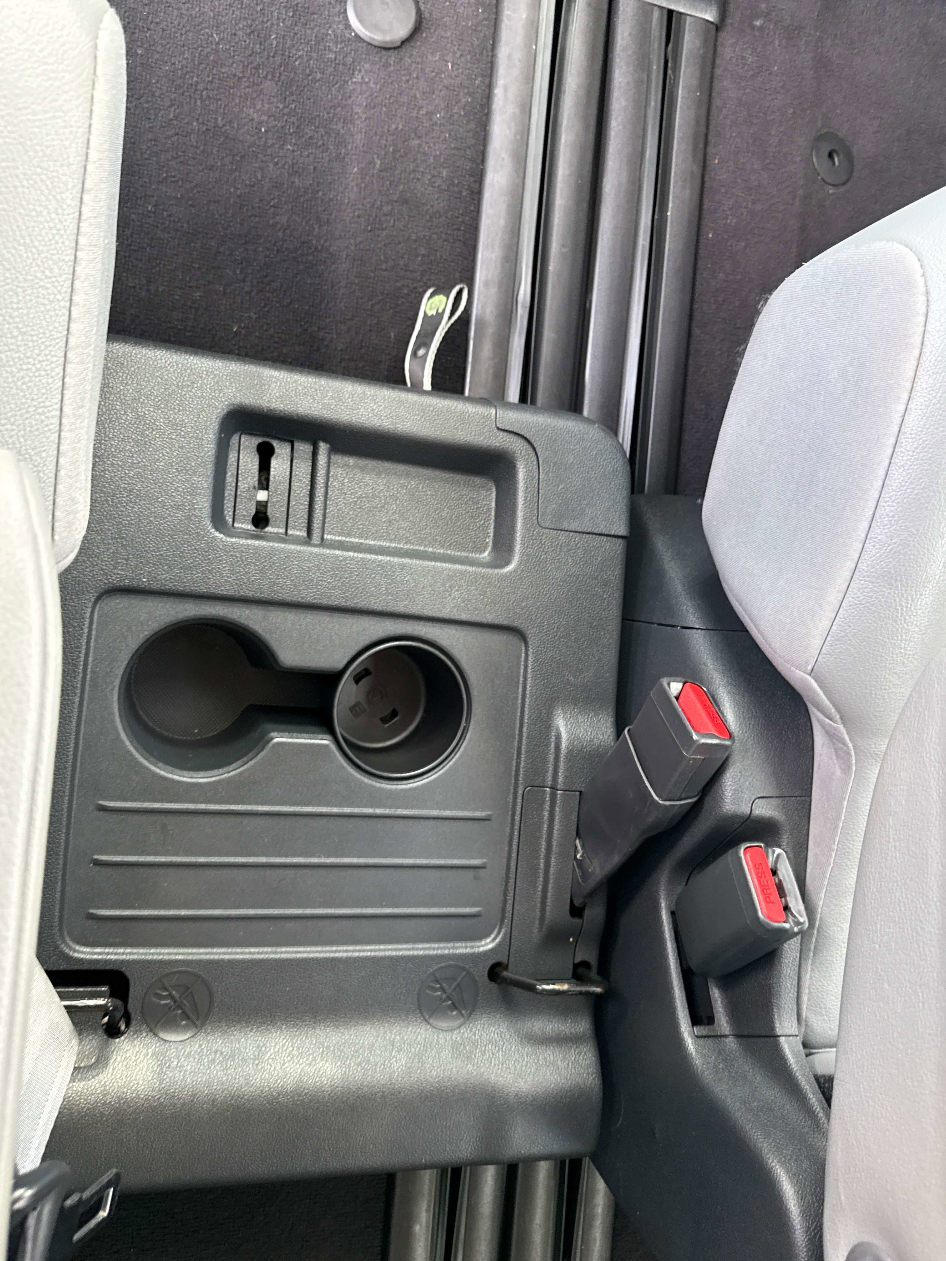 2024 Toyota SIENNA XLE XLE