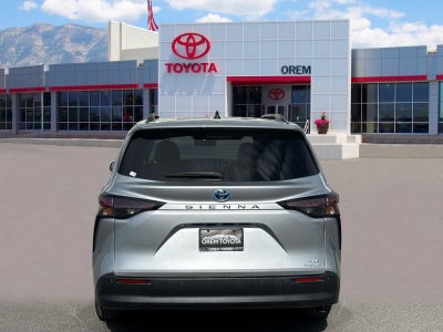 2024 Toyota SIENNA XLE XLE