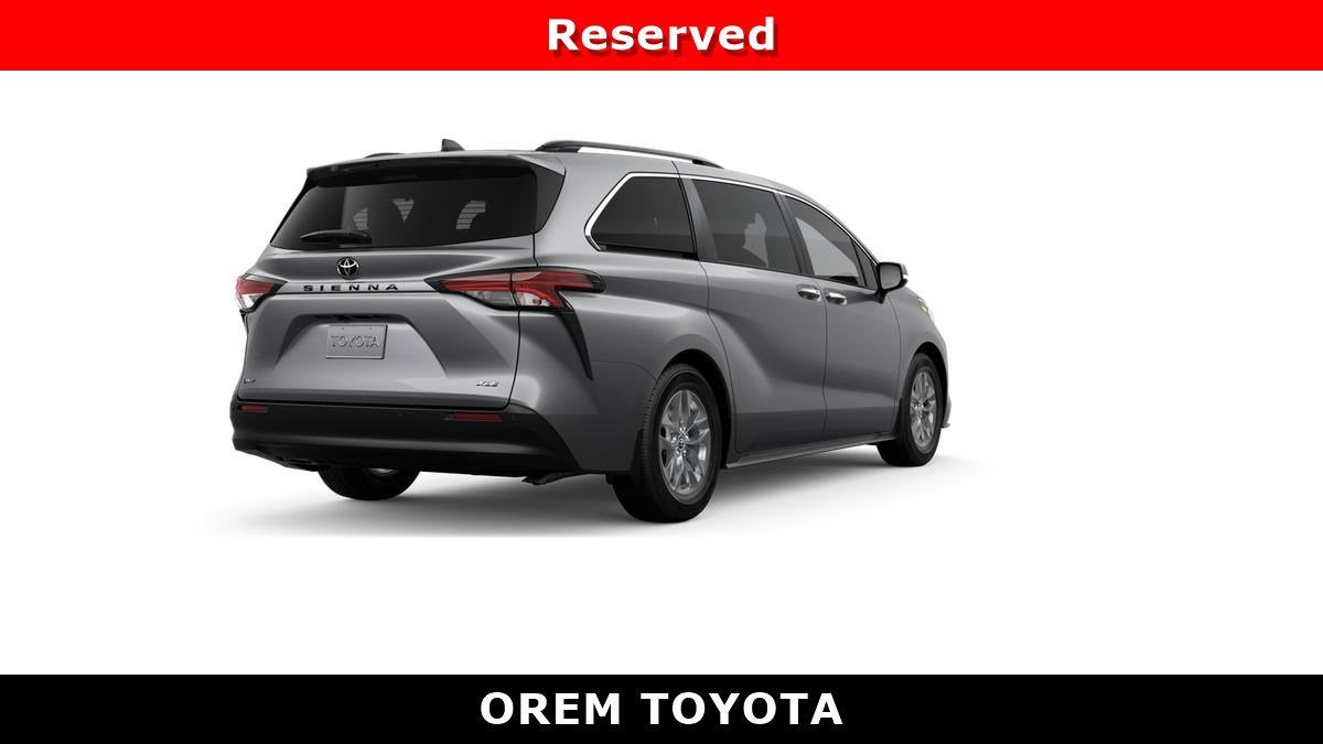 2026 Toyota Sienna XLE