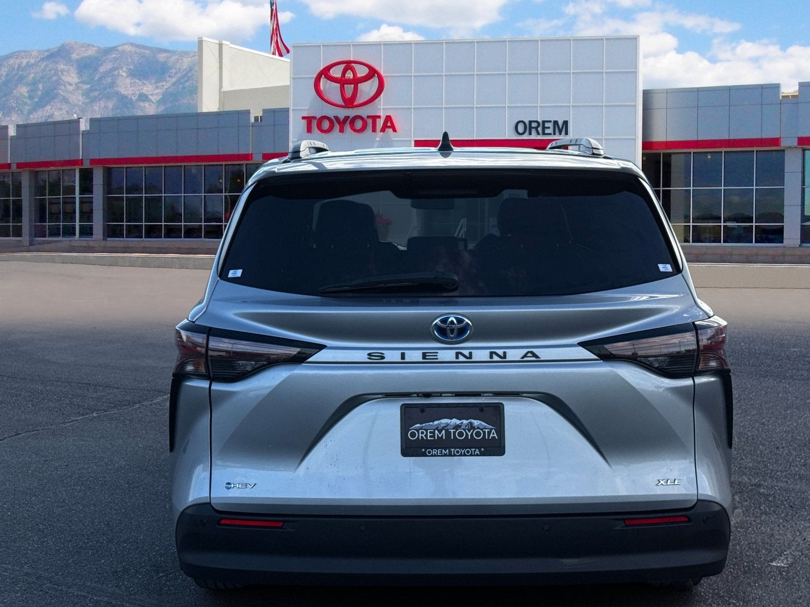 2025 Toyota Sienna XLE