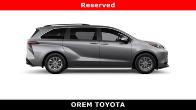 2026 Toyota Sienna XLE