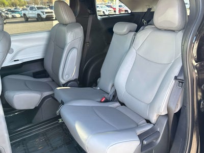 2026 Toyota SIENNA XLE XLE