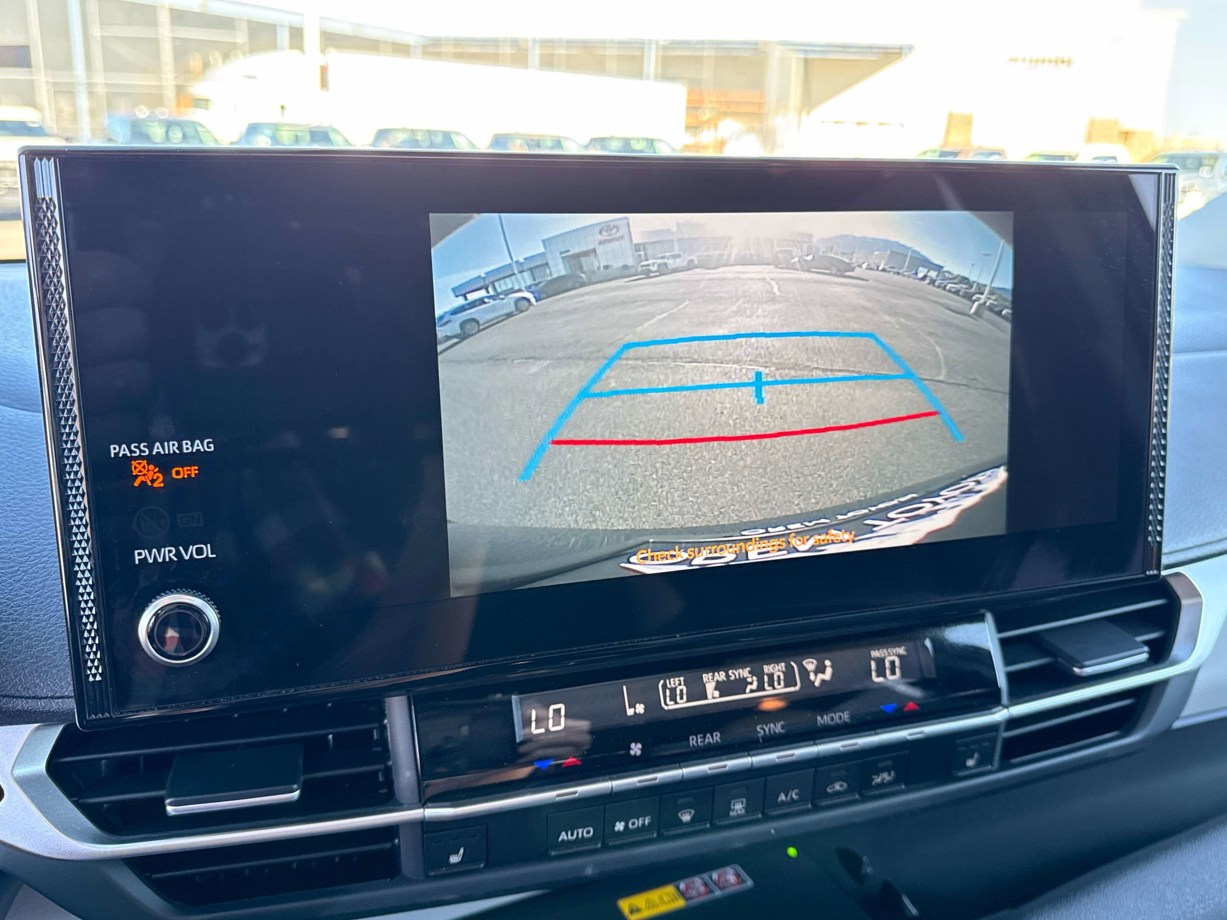 2026 Toyota SIENNA XLE XLE