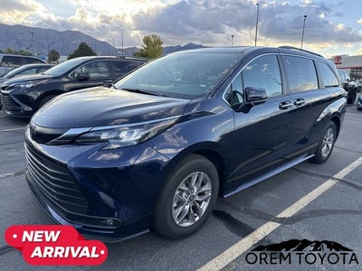 2026 Toyota Sienna XLE