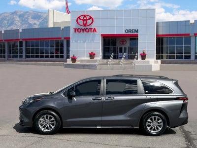 2025 Toyota SIENNA XLE XLE