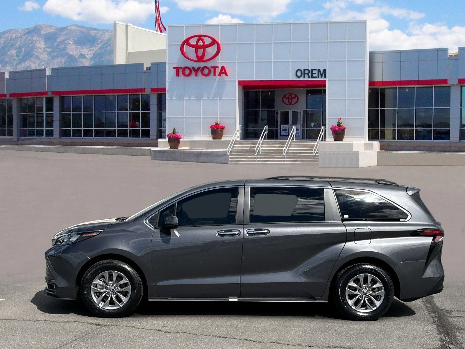 2025 Toyota SIENNA XLE XLE