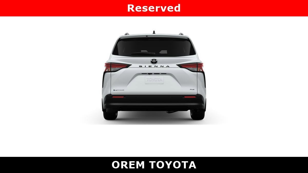 2026 Toyota Sienna XLE