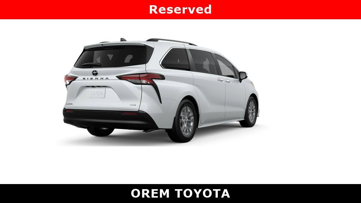 2026 Toyota Sienna XLE