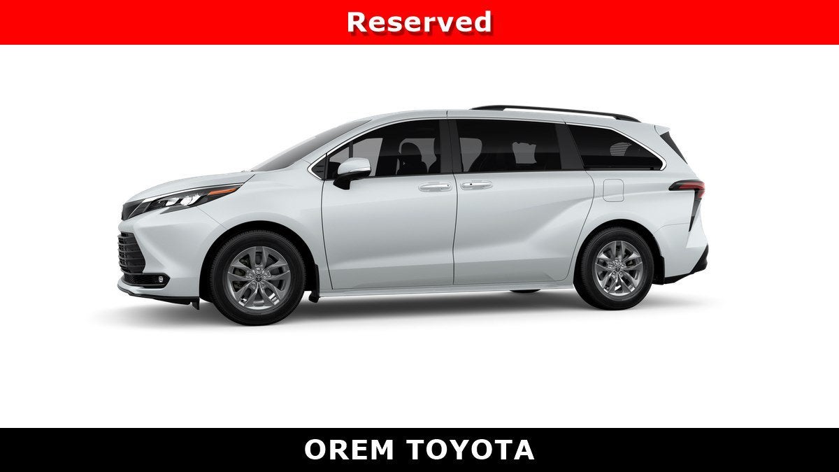 2026 Toyota Sienna XLE
