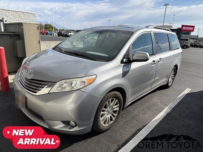 2017 Toyota Sienna XLE Premium